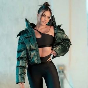 ALO Yoga Green Puffer Jacket***RARE